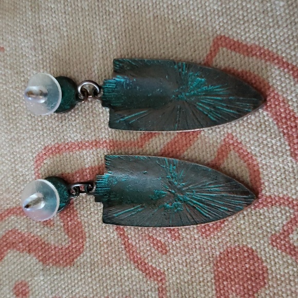 Tribal Arrow Earrings Native American Arrowhead Style - Picture 6 of 9